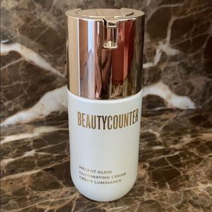 BeautyCounter Instant Glow Illuminating cream NEW